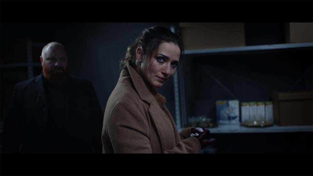 她看到红色 She Sees Red_3